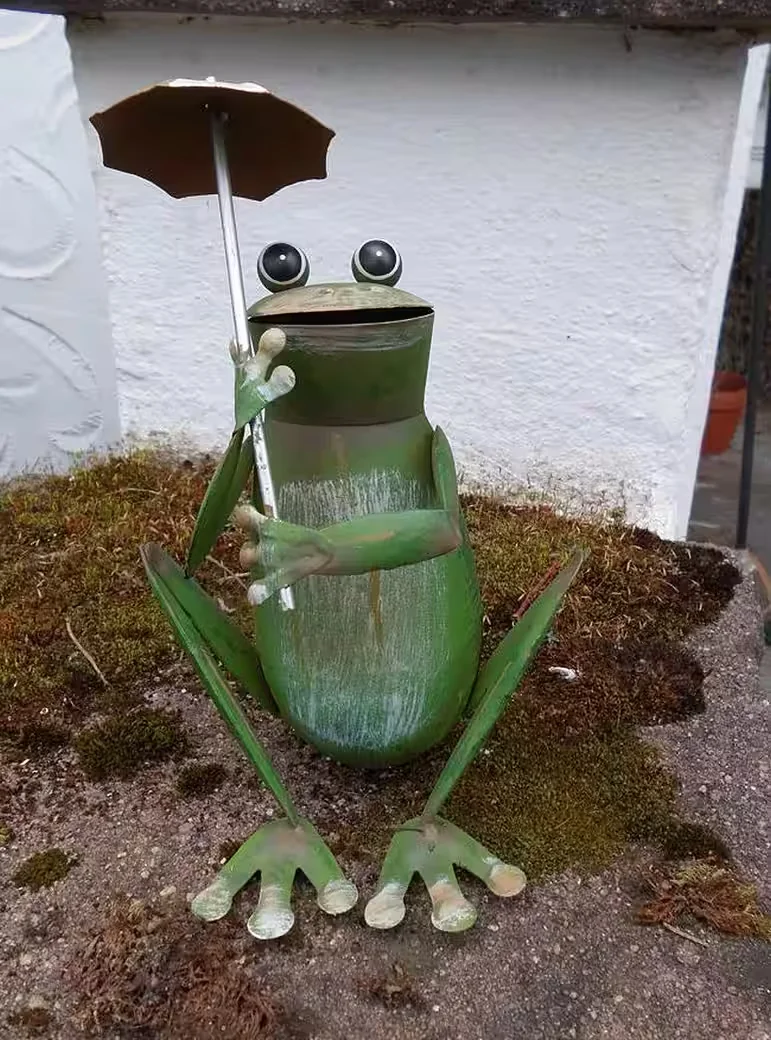 DEKO-IMPRESSION Gartenfigur Frosch sitzend mit Regenschirm 20 cm