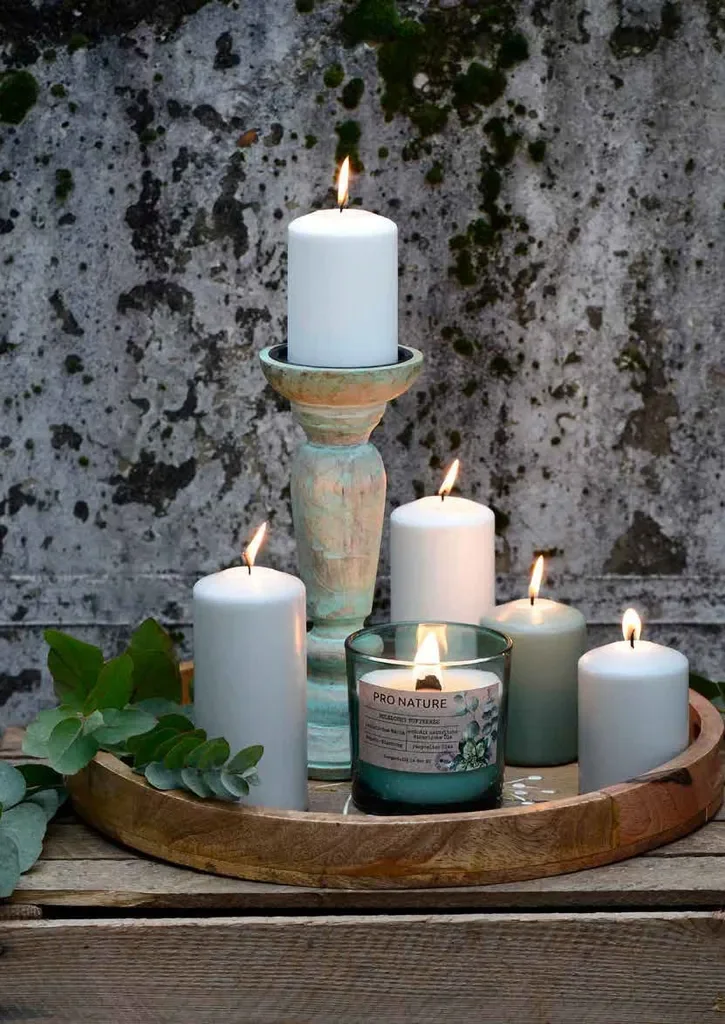 Müller-Kerzen Pro Nature Duftkerze Glas Eukalyptus Minze Holzdocht 40h