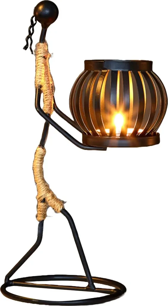 Cocosity Vintage Kerzenhalter aus Eisen Mädchenfigur Laternenform