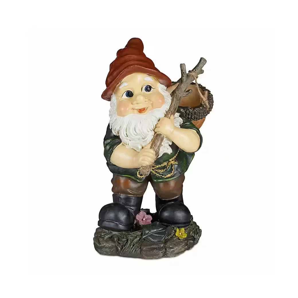 Relaxdays Gartenzwerg mit Eichelkörbchen Gartenfigur